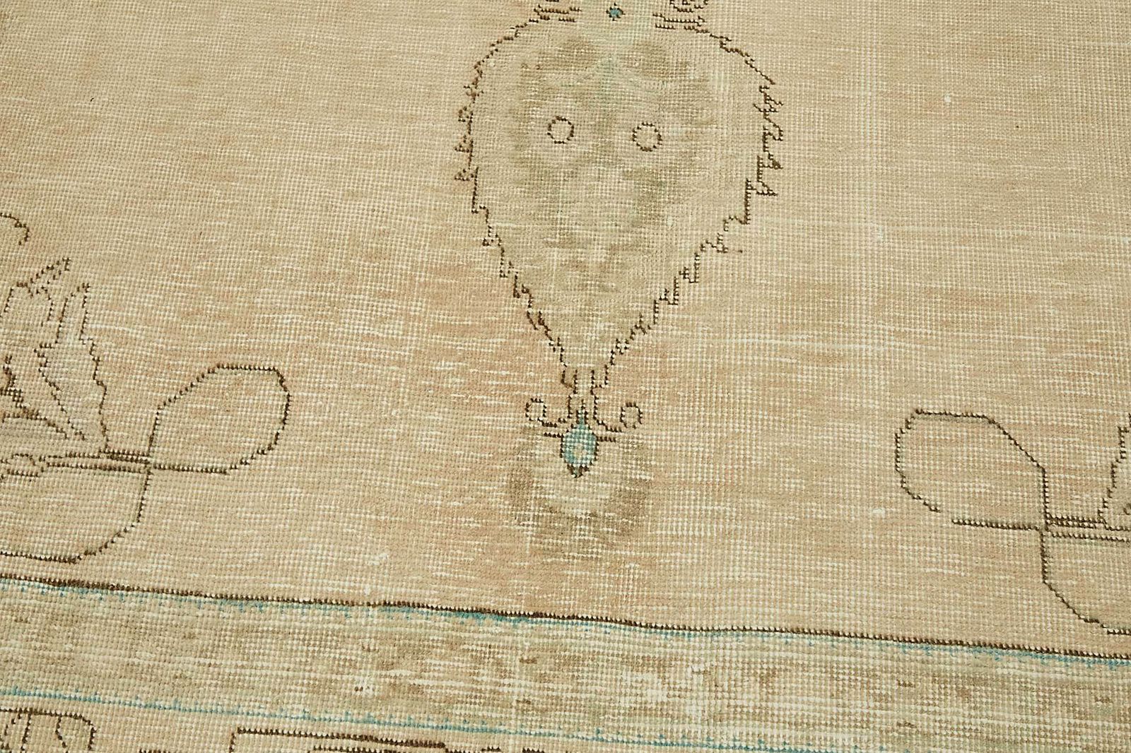 photo for sale Vintage Hand Knotted Rug 290 Cm X 374 Cm