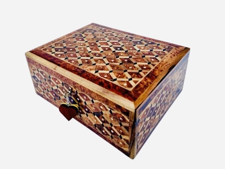 Luxurious Large Thuya Wood Jewellery Box Exquisite Moroccan Lidded  Chest