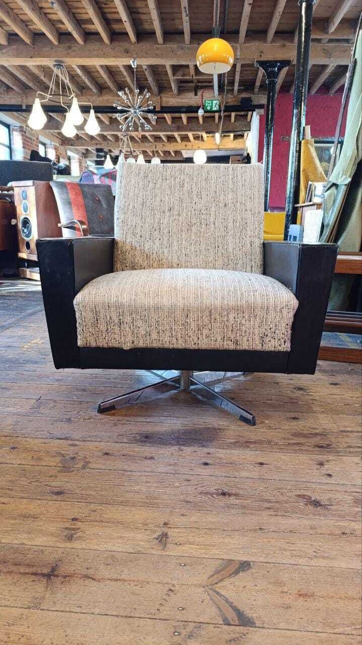 1950s Italian Style Swivel Lounge Chair, Likely British Manufacture