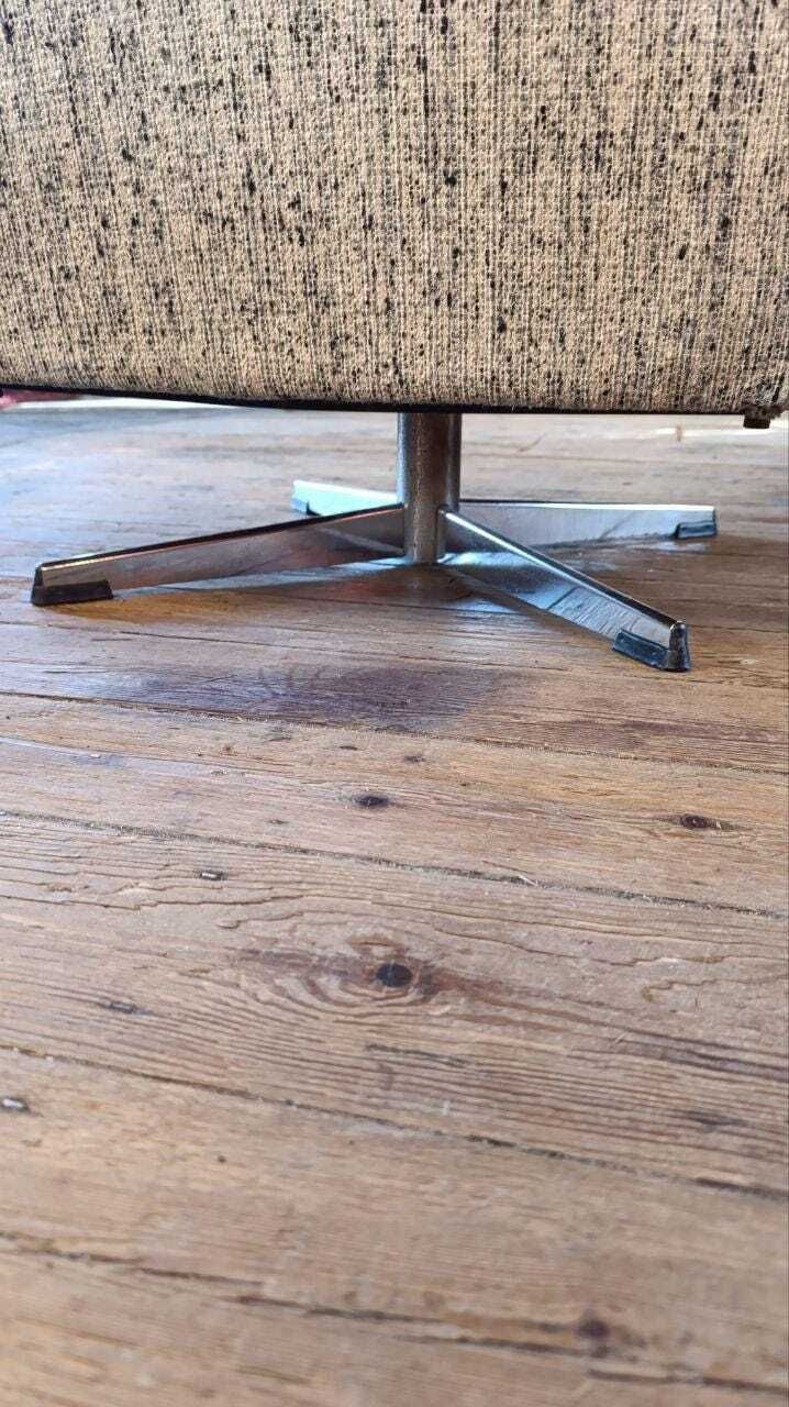1950s Italian Style Swivel Lounge Chair, Likely British Manufacture photo vinterior