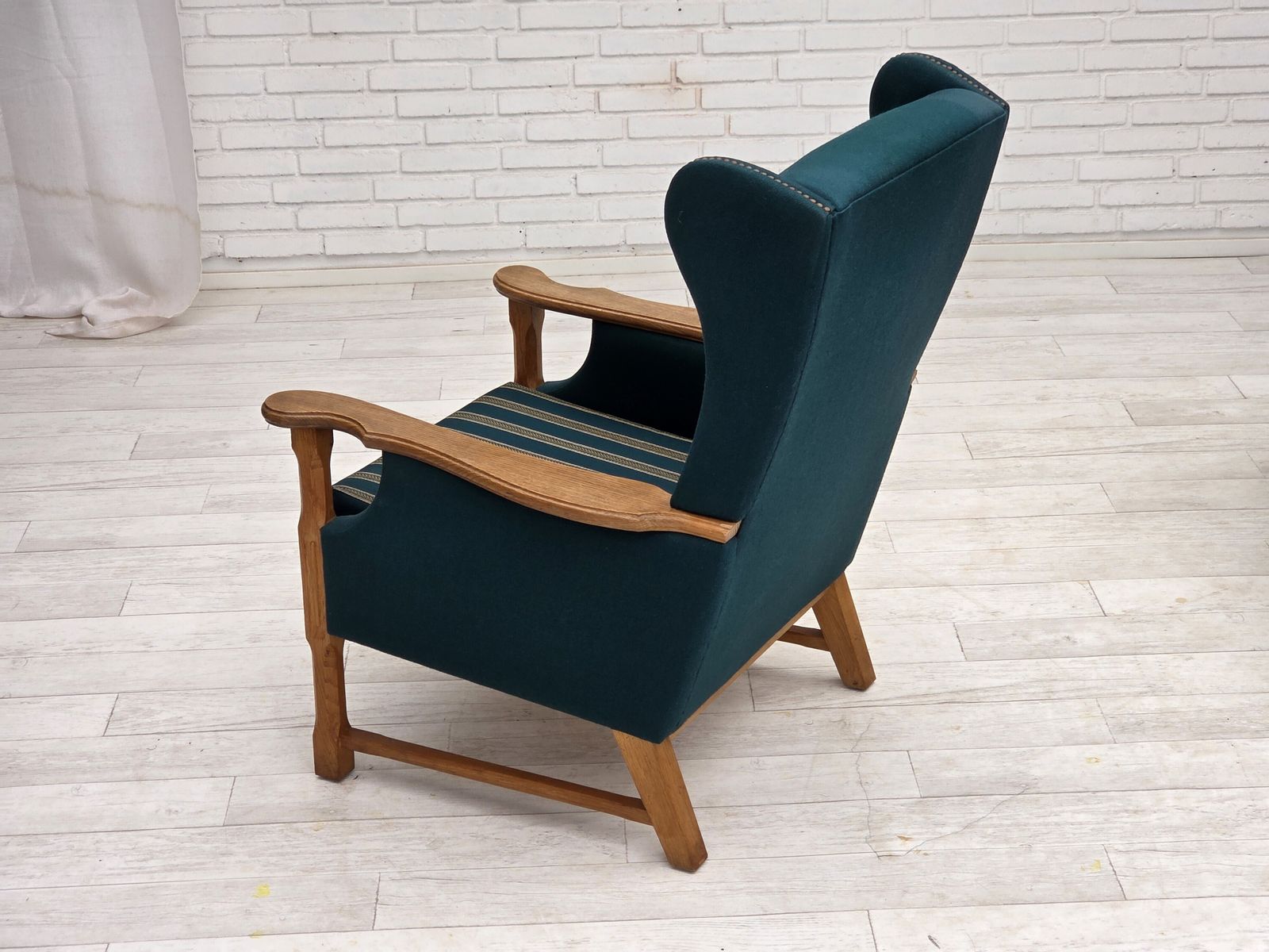 photo furniture 1970s, Danish Highback Armchair, Turkis Green Furniture Wool, Solid Oak Wood.