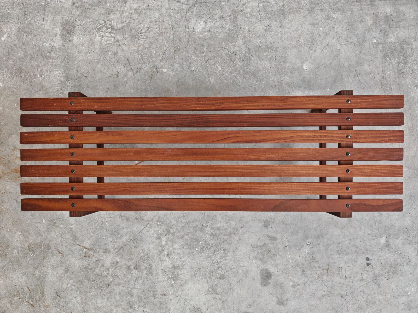 photo furniture Mid Century Modern Bench In Solid Teak, Denmark 1960s