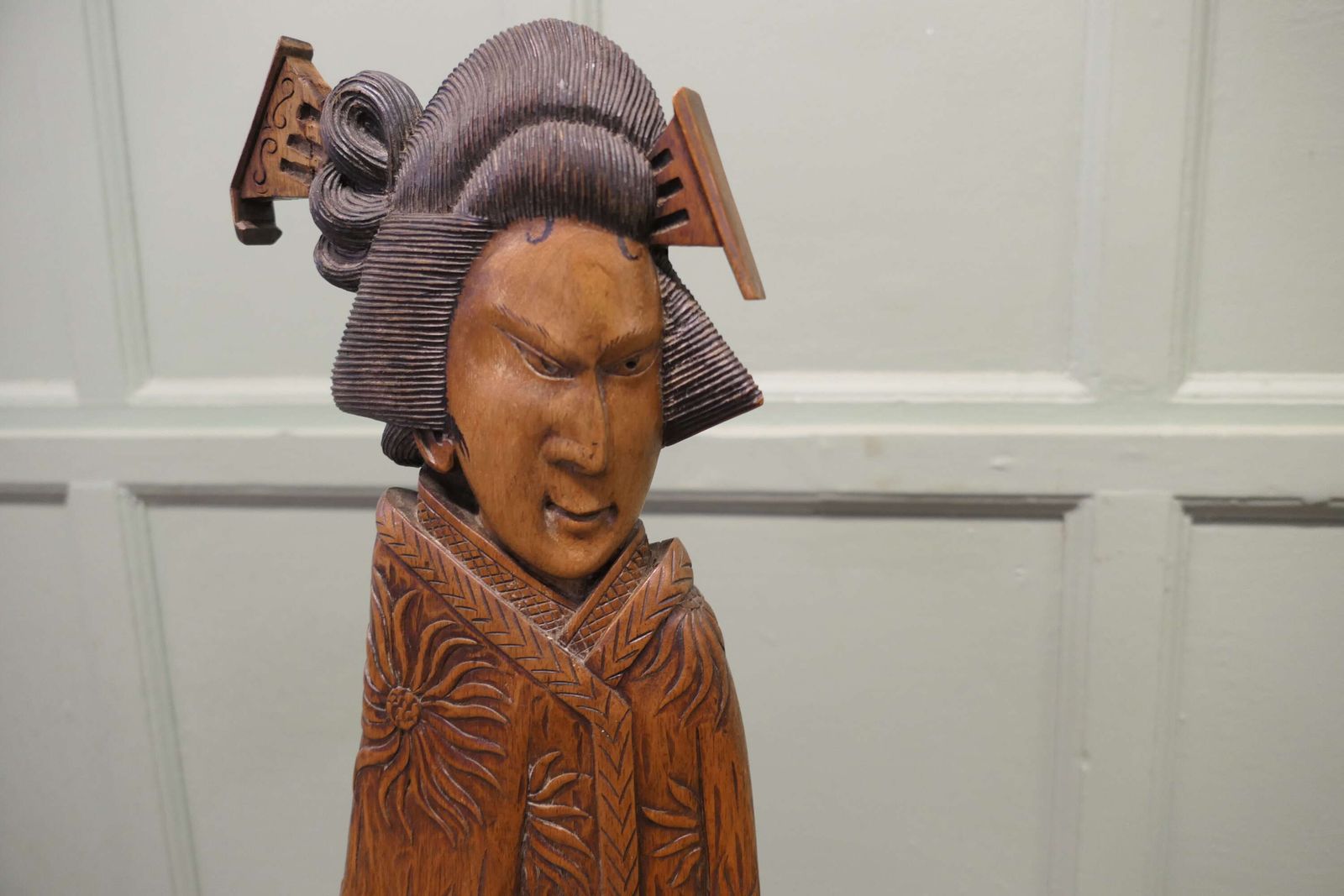 Pair Of Tall Carved Japanese Figures Dumb Waiters Or Card Butler photo Home Decor