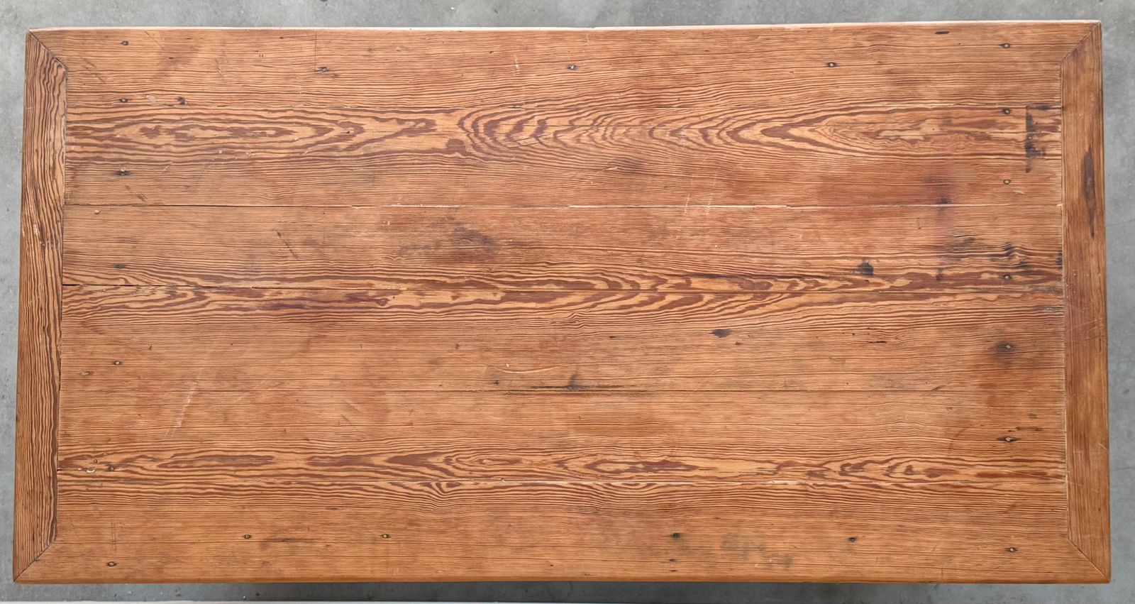 Table de réfectoire, de travail ou de cuisine française du début du XIXe siècle, à deux tiroirs photo vintage