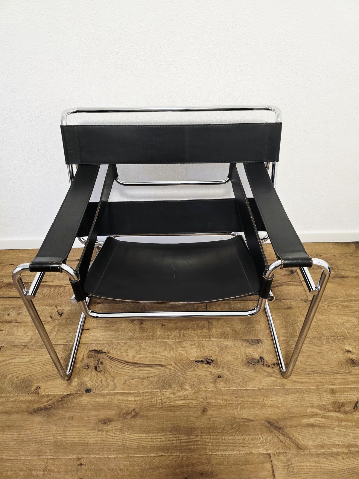 60s Wassily Chair By Marcel Breuer For Gavina (Original) photo for sale