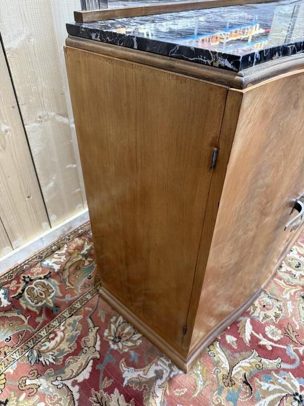 Buffet Bas époque Arr Déco Avec Miroir Et Marbre photo for sale