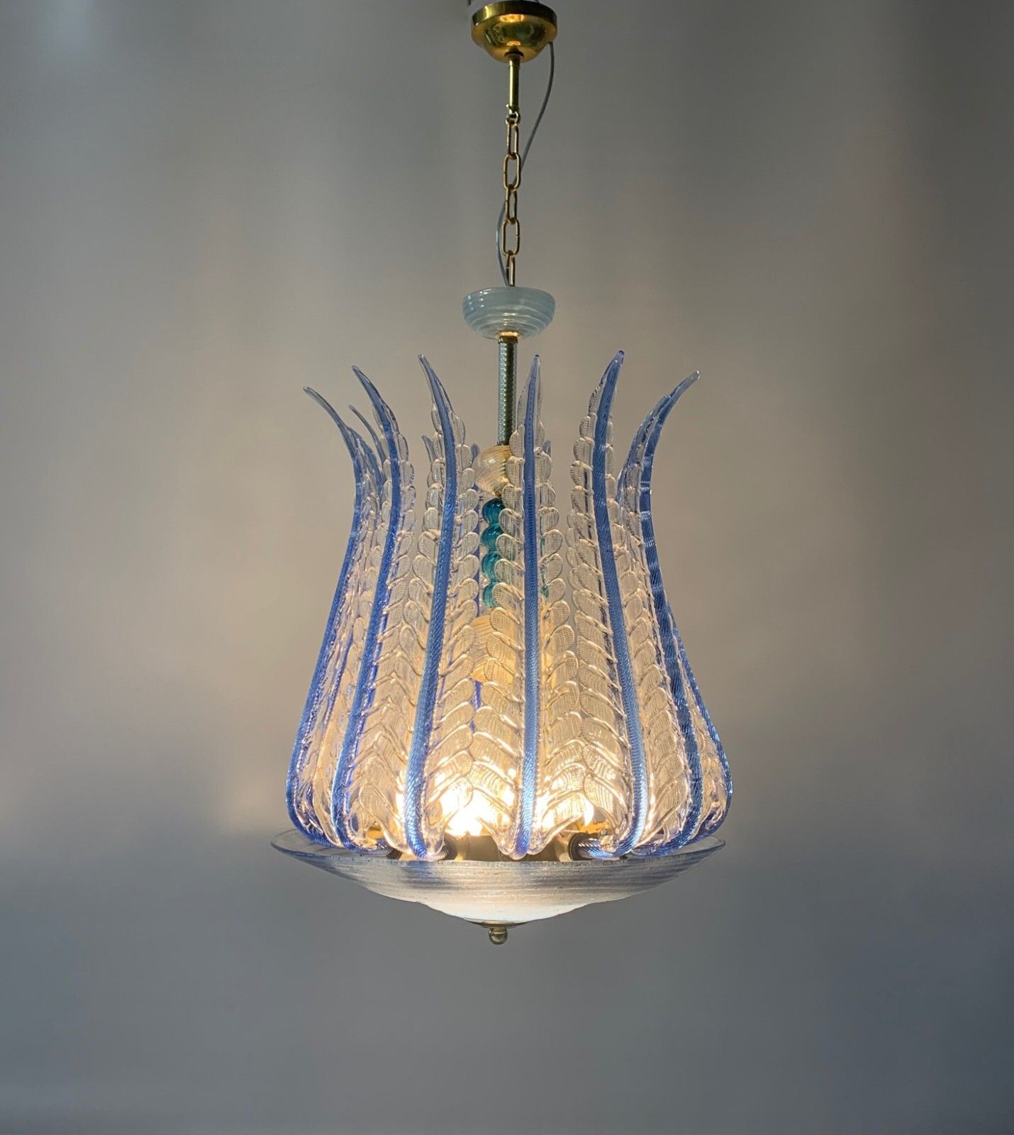 Seguso Murano Chandelier Made In Italy 1960 photo Lighting