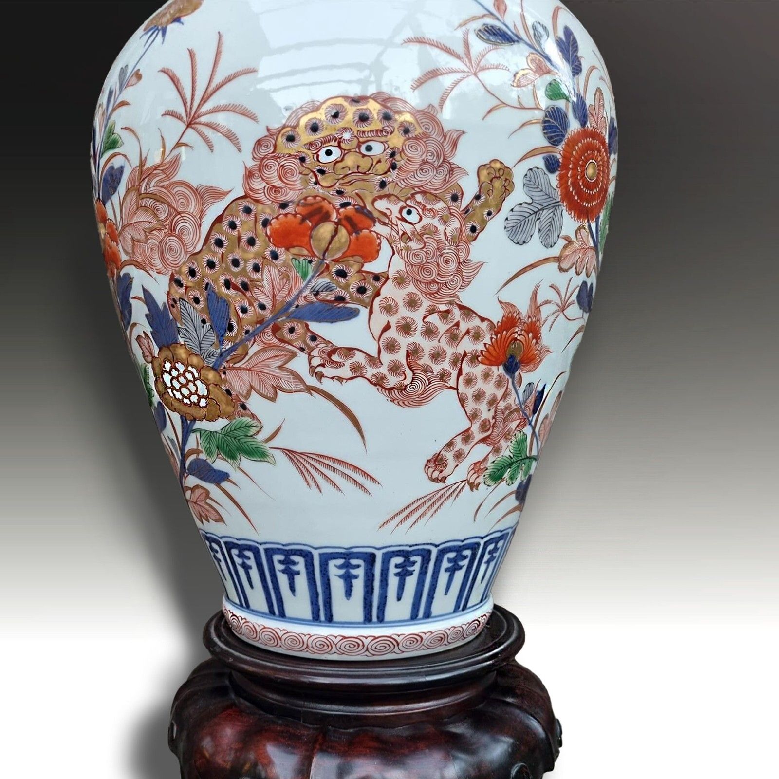 Japanese Outstanding Early Edo Arita Lidded Vase Circa 1680 1720 H. 60cm W/Stand photo for sale