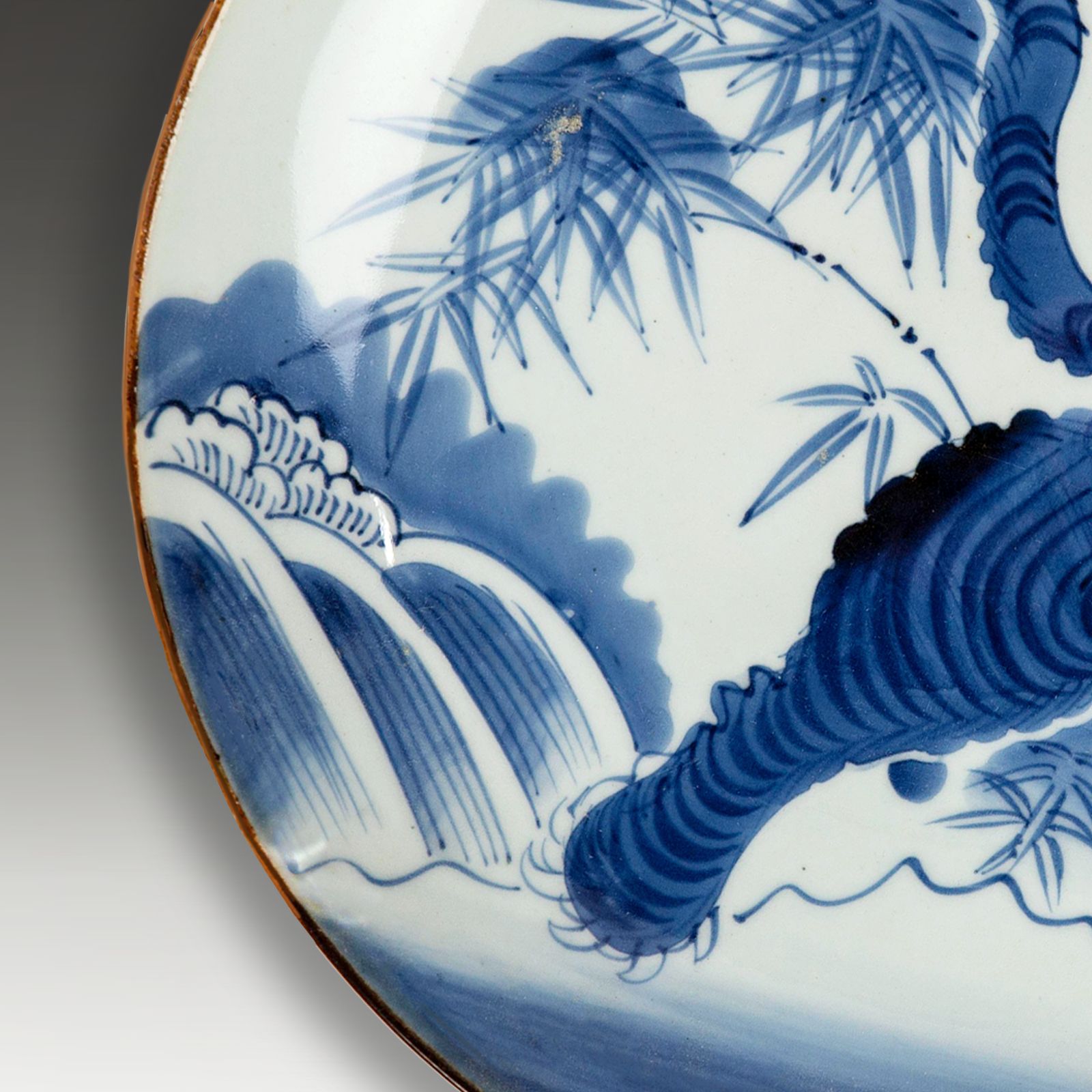 Japanese Edo Period Arita Charger  Tiger & Bamboo By A Waterfall Diameter 33cm photo Art
