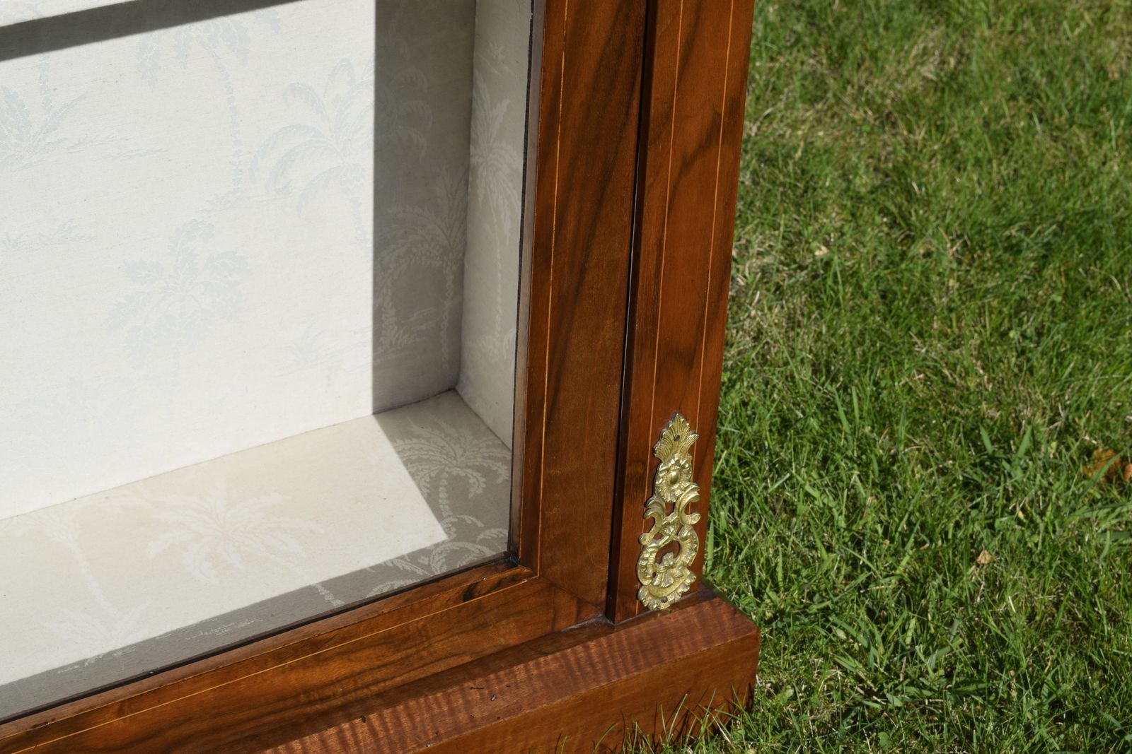 photo furniture Victorian Walnut Inlaid Cabinet