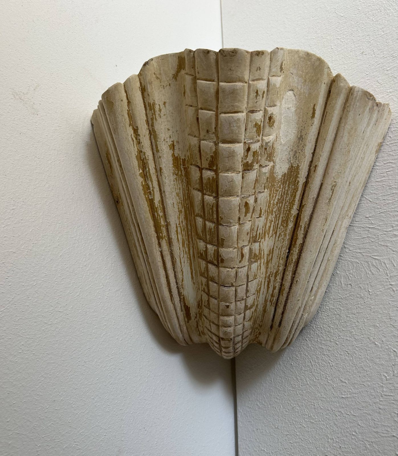 Pair Of Vintage Shell Wall Lights, Beige Patinated Plaster, France, 1940 photo for sale