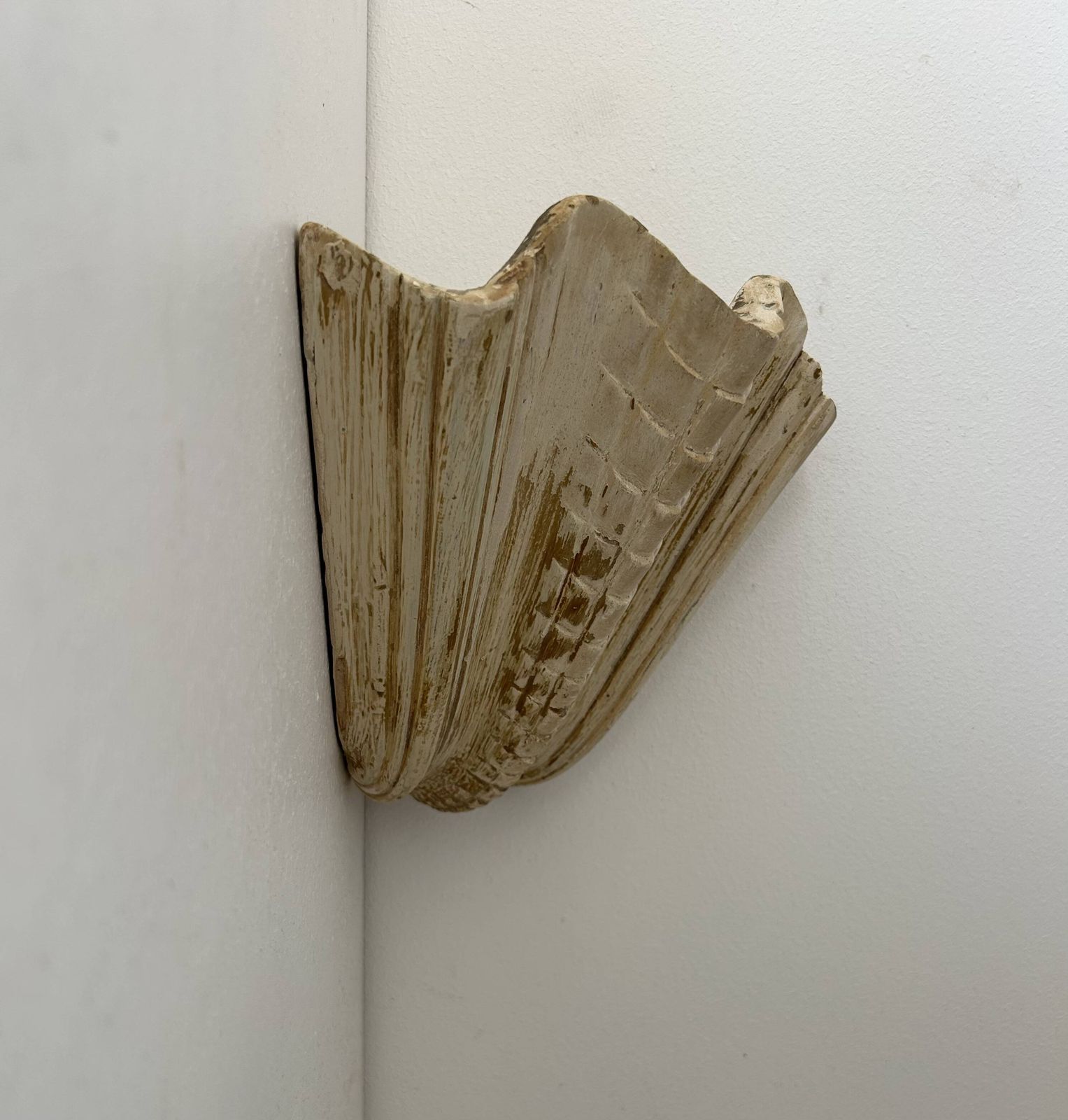 Pair Of Vintage Shell Wall Lights, Beige Patinated Plaster, France, 1940 photo 609.0