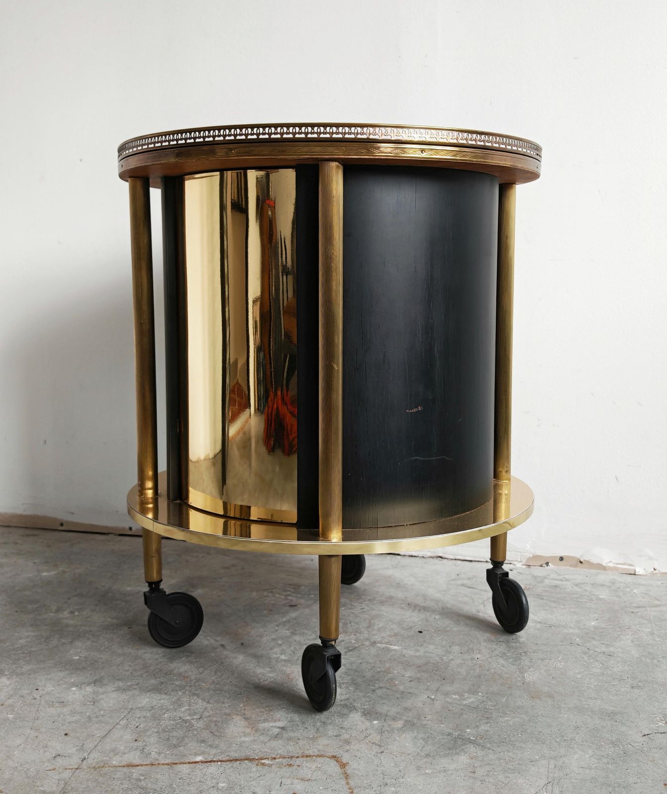 Round Hollywood Regency Brass Bar Cart With An Oil Painting On Top, Italy 1960s photo for sale