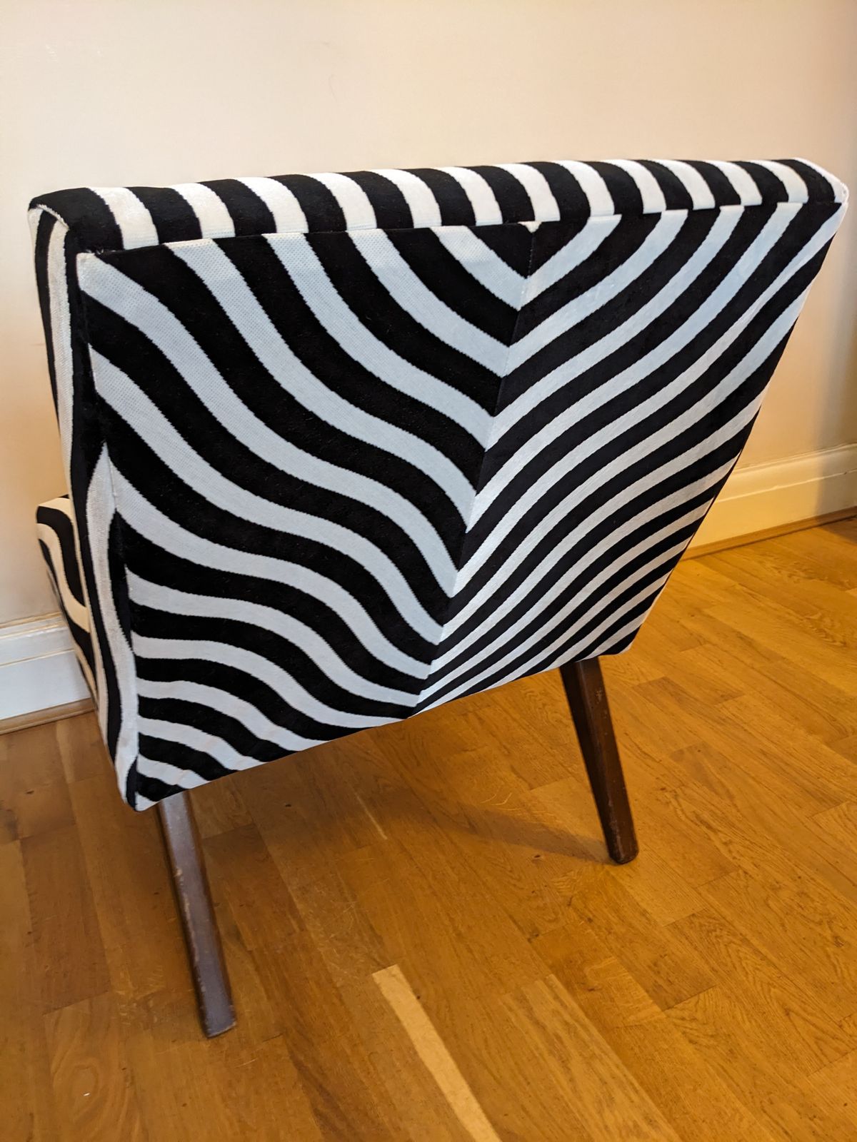 Mid Century Lounge Chair, Upholstered In Christian Lacroix Monochrome Fabric photo vintage