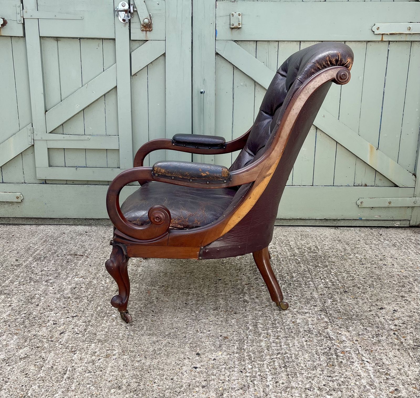 19th Century Burgundy Leather Club Chair photo vinterior