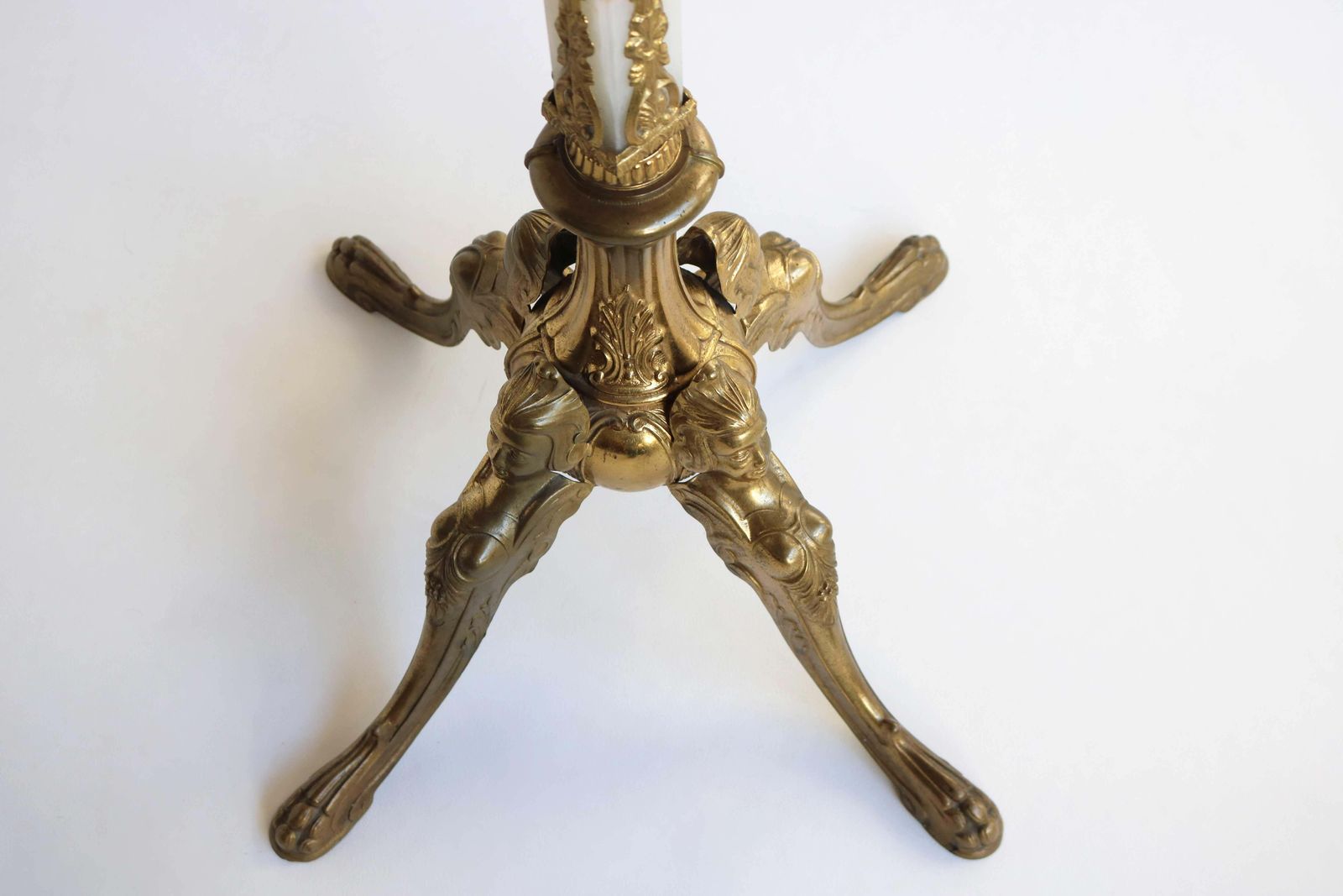 2169.0 Italian Ornate Antique Brass & Onyx Square Marble Coat Hat Rack Hall Tree Stand photo
