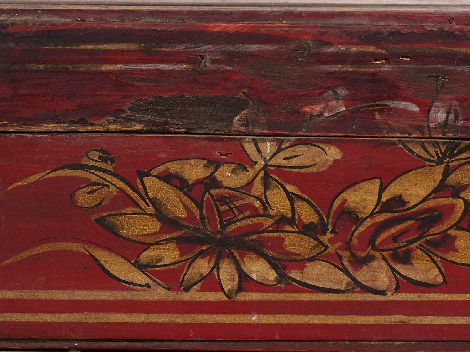 Antique Hand Painted Box With Floral Details (C.1900) #24 photo vinterior