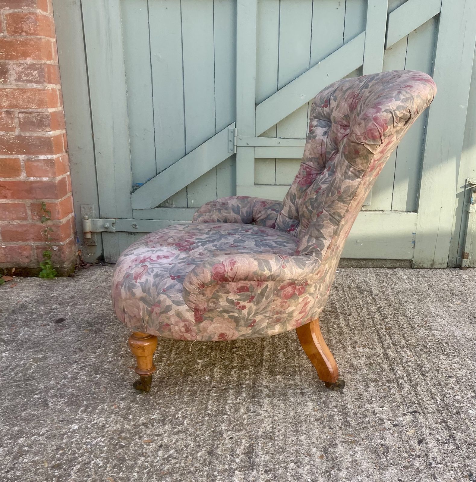 A 19th Century Tub Chair By Hindley And Son photo Furniture