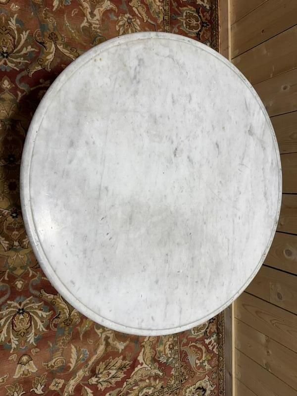 Table De Bistrot Ronde Pied Fonte Et Marbre photo furniture