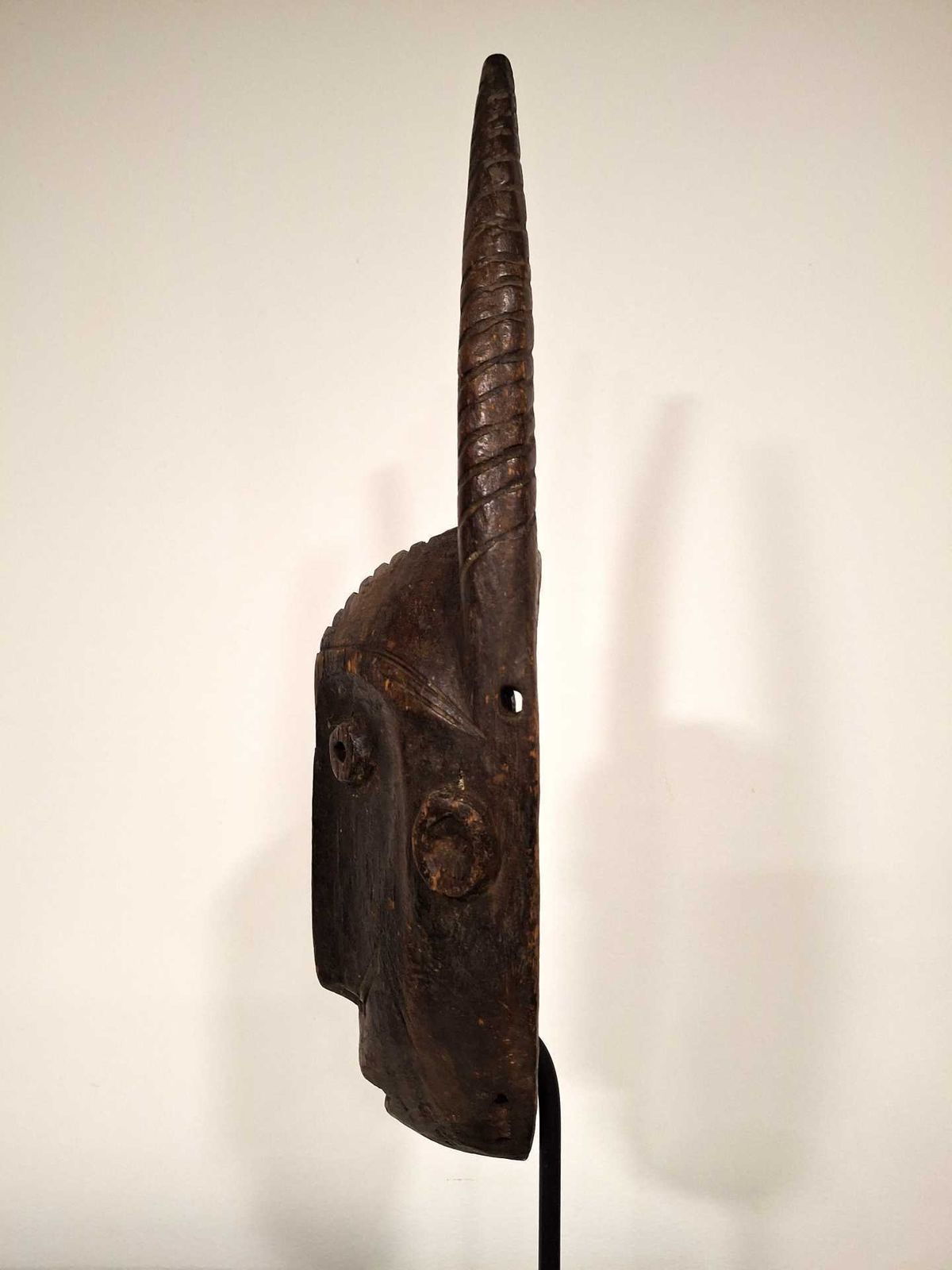 Vintage African Katanda Mask – Lega Tribe, DR Congo – Mid 20th Century photo Art