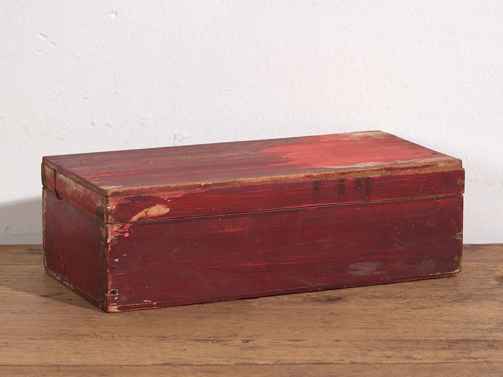 Antique Red Oriental Case (C.1900) #18 photo vinterior