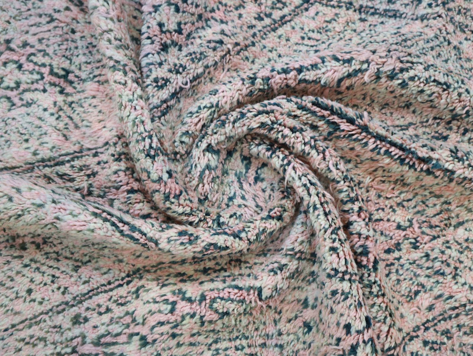 Textiles Silya Vintage Moroccan Rug 6'5" X 10'5" photo