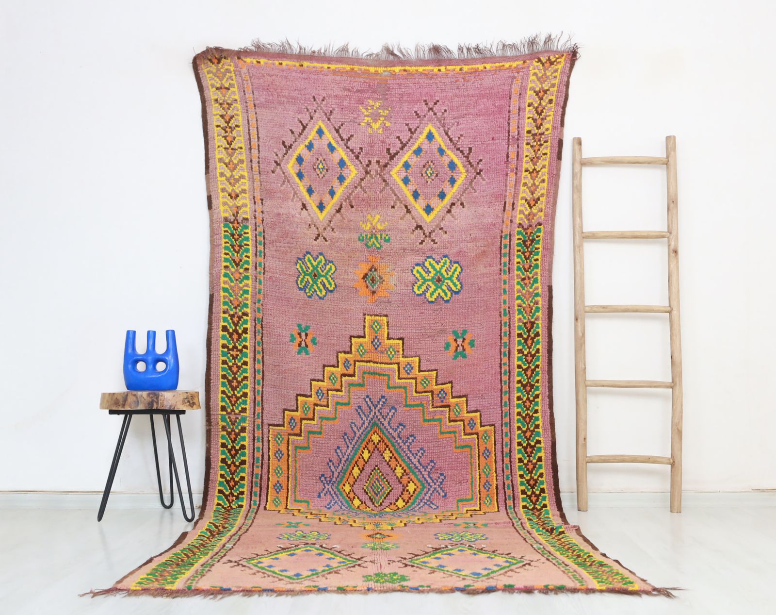 Tililla Vintage Moroccan Rug 4'6" X10'3"