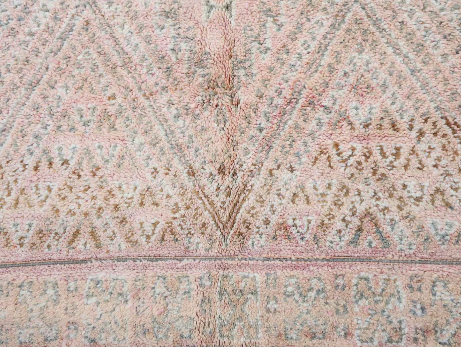 Mezghen Vintage Moroccan Rug 6'0" X9'6" photo buy