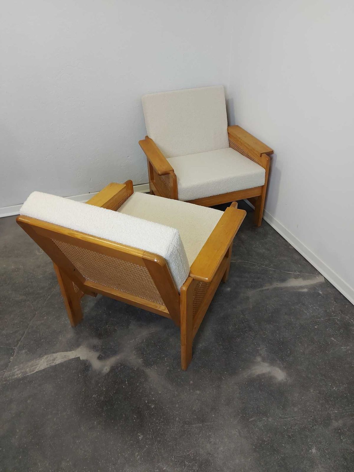 1784.0 Arm/Lounge Chair 1970s Pair, Vintage photo