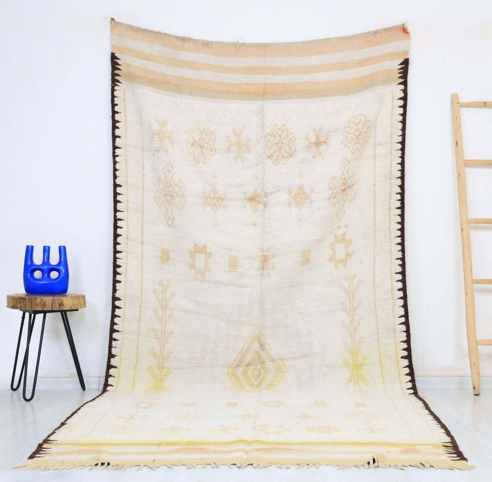 Zennu Vintage Moroccan Rug 5'0" X 10'5"