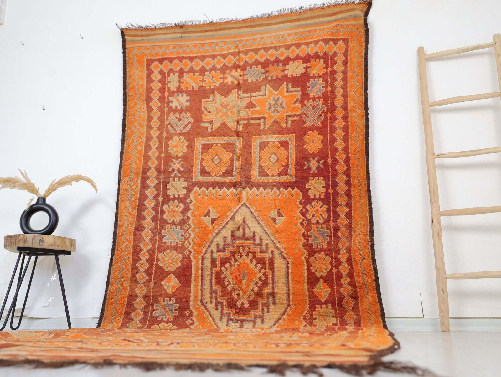 Izuran Vintage Moroccan Rug 4'8" X 11'4" photo Textiles