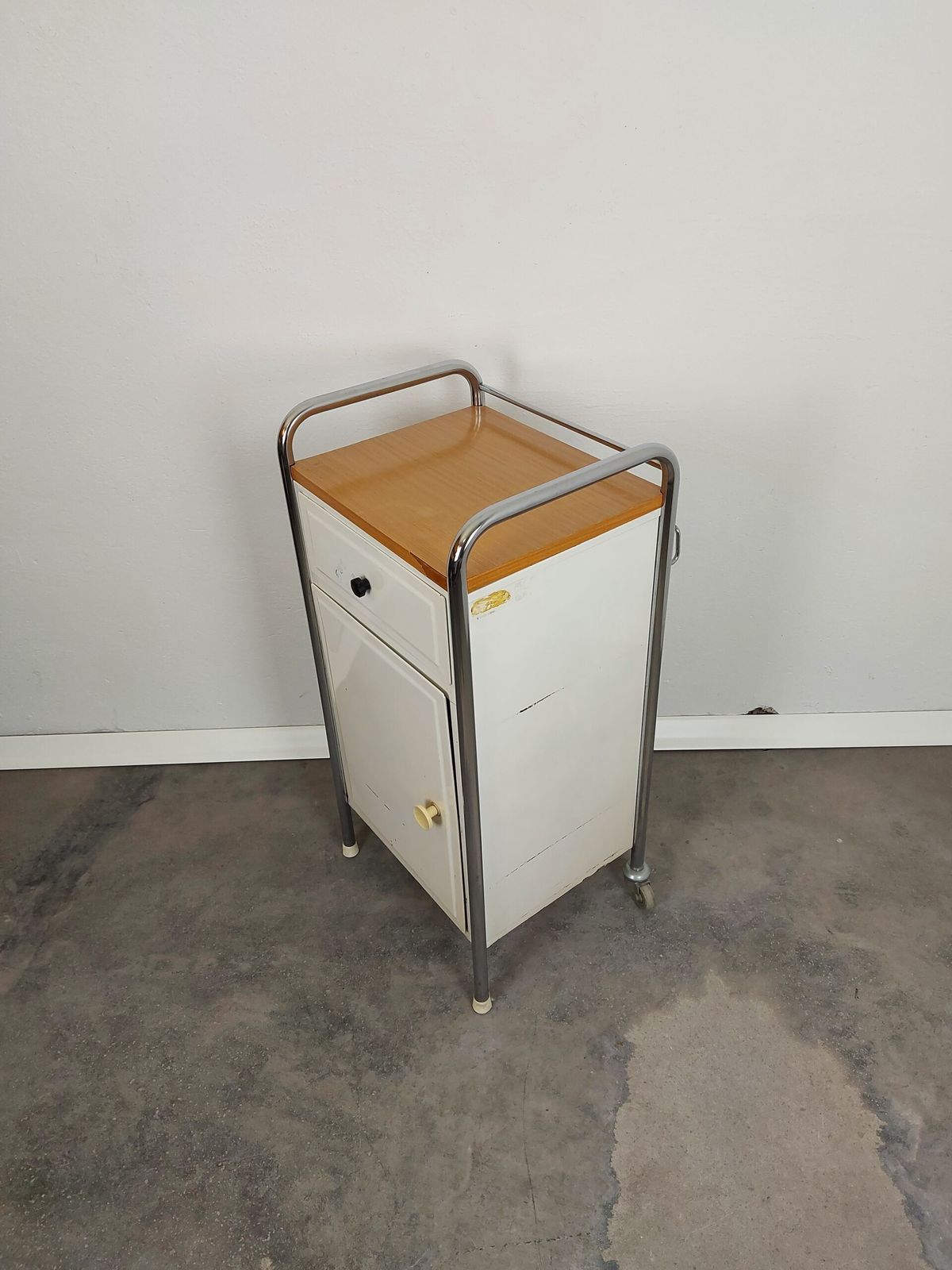 Vintage Cabinet, 1970s photo vintage
