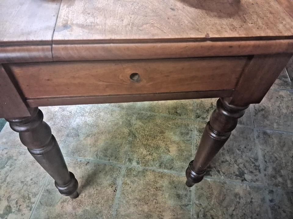 345.0 Antique Victorian Pembroke Table Full Of Gorgeous Patina photo