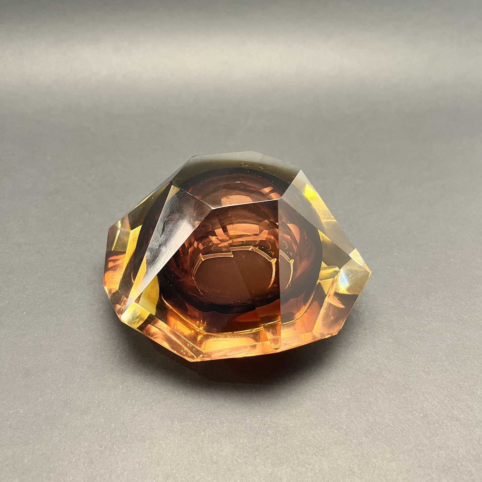 Ashtray In Faceted Glass Attributed To Seguso, Murano, Italy, 1970s photo vinterior