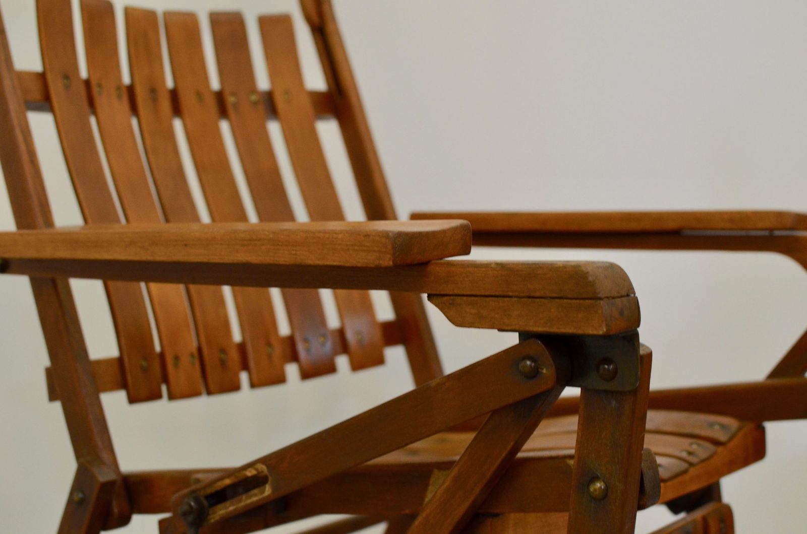 Exclusive: Siesta Medizinal By Hans And Wassili Luckhardt For Thonet, 1930s photo vintage