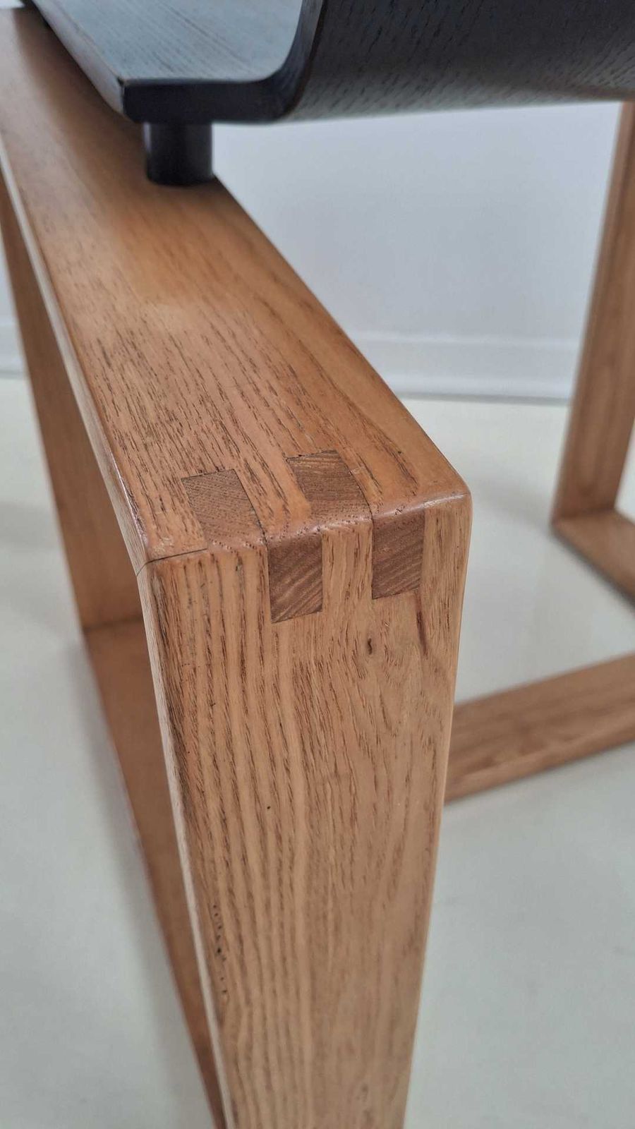 photo furniture Italian Minimalist Bentwood Chairs, 1970s