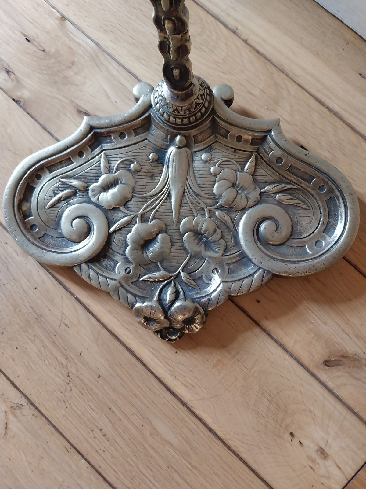 19th Century French Brass Aesthetic Stick Stand. photo vintage