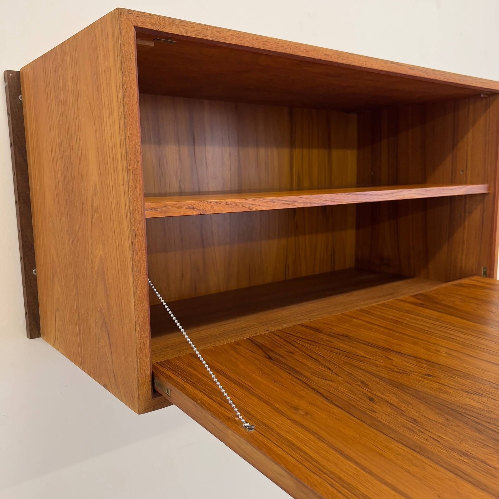 391.0 Teak Wall Cabinet By Poul Cadovius For Cado. photo
