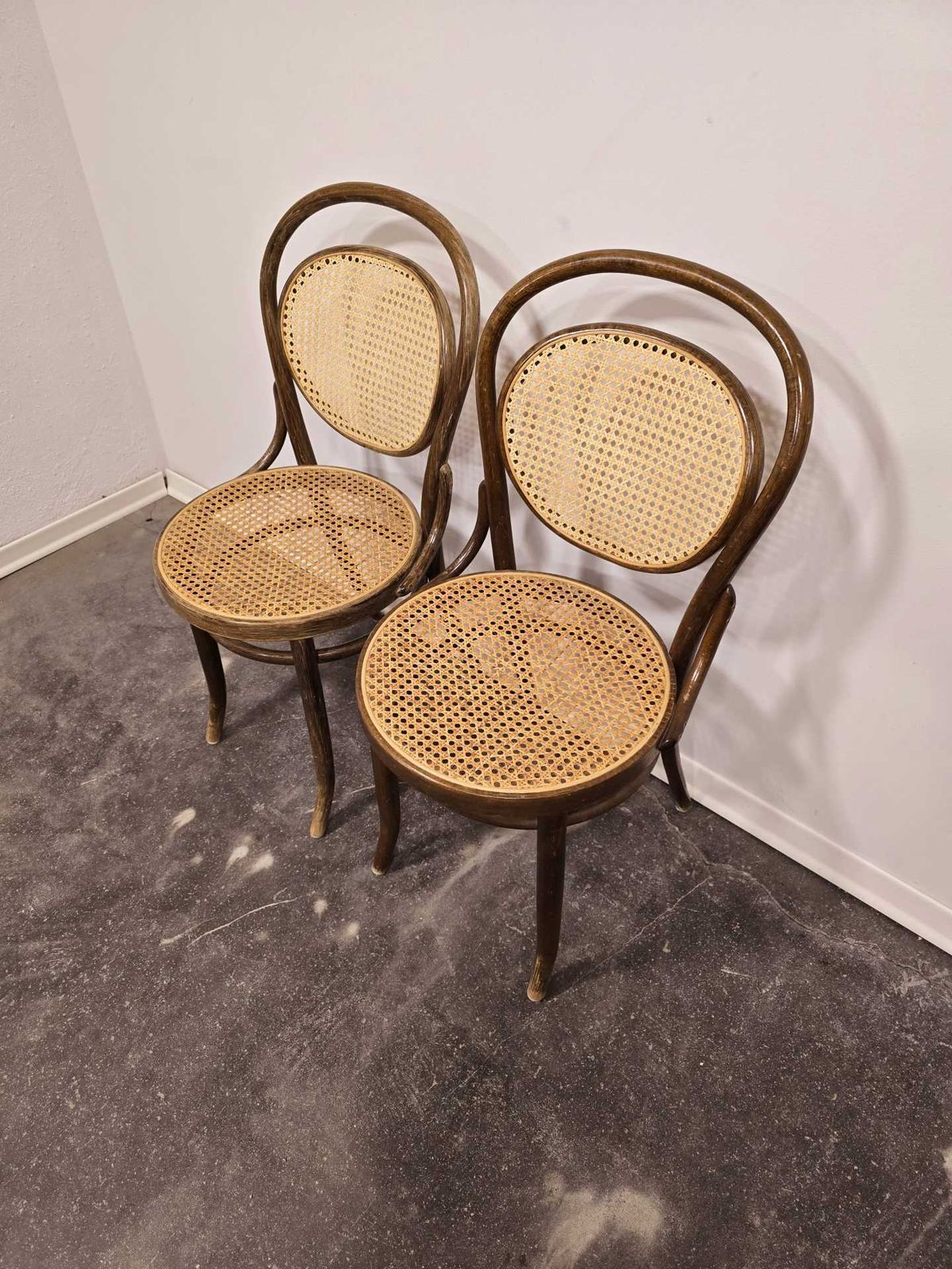 Thonet Chair N. 15, 1960s, 1 Of 2 photo vintage