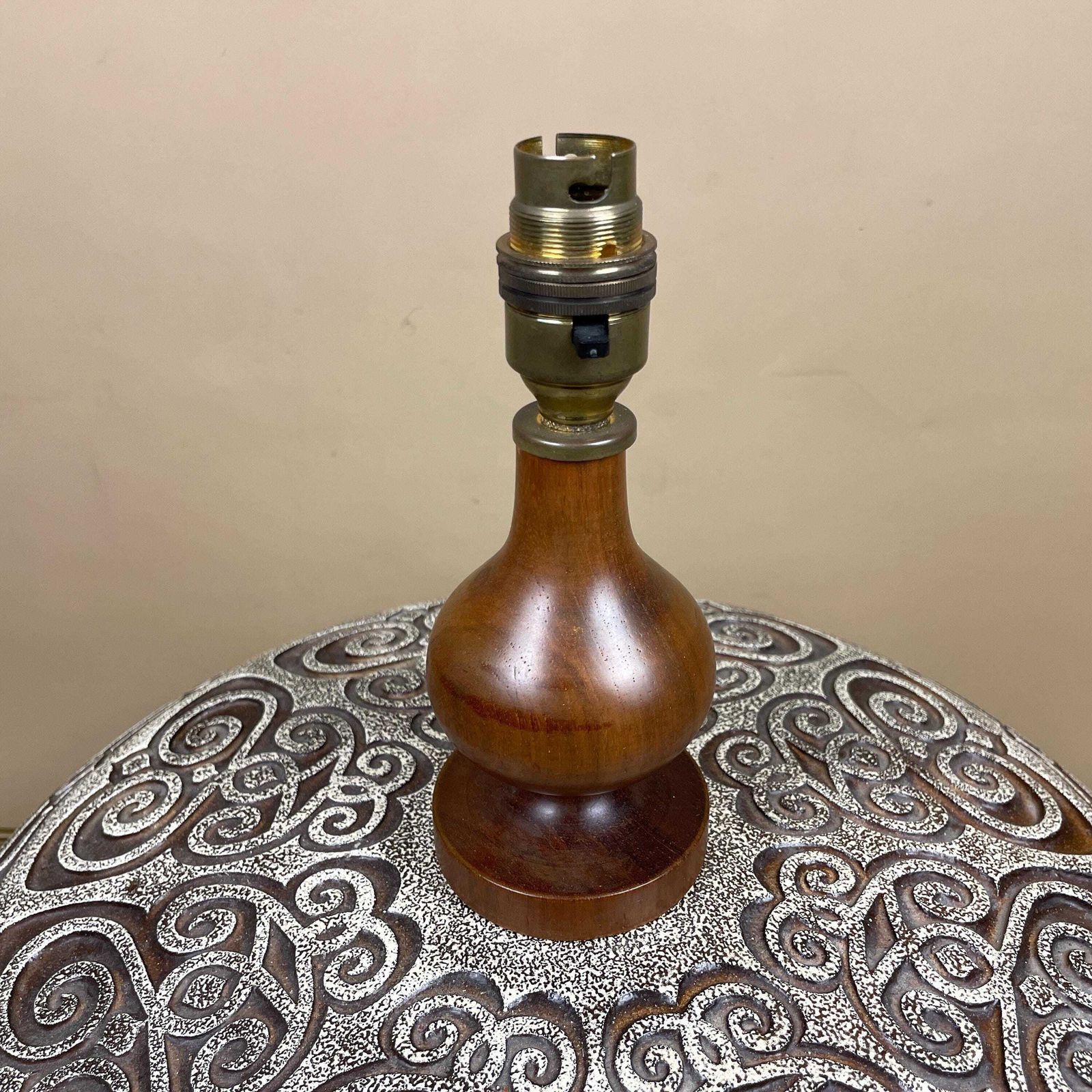 Vintage Ceramic Patterned Brown Pottery Lamp Bedside Table Light Vase Retro Cottage Antique Pattern Wooden Large Wood Statement Classic photo for sale