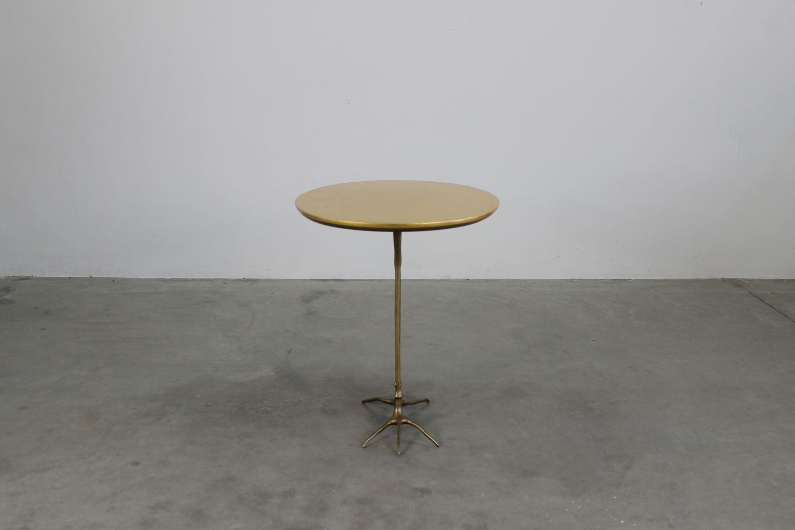 Meret Oppenheim Traccia Side Table In Wood Gold Leaf And Bronze By Gavina 1980s photo 5662.0