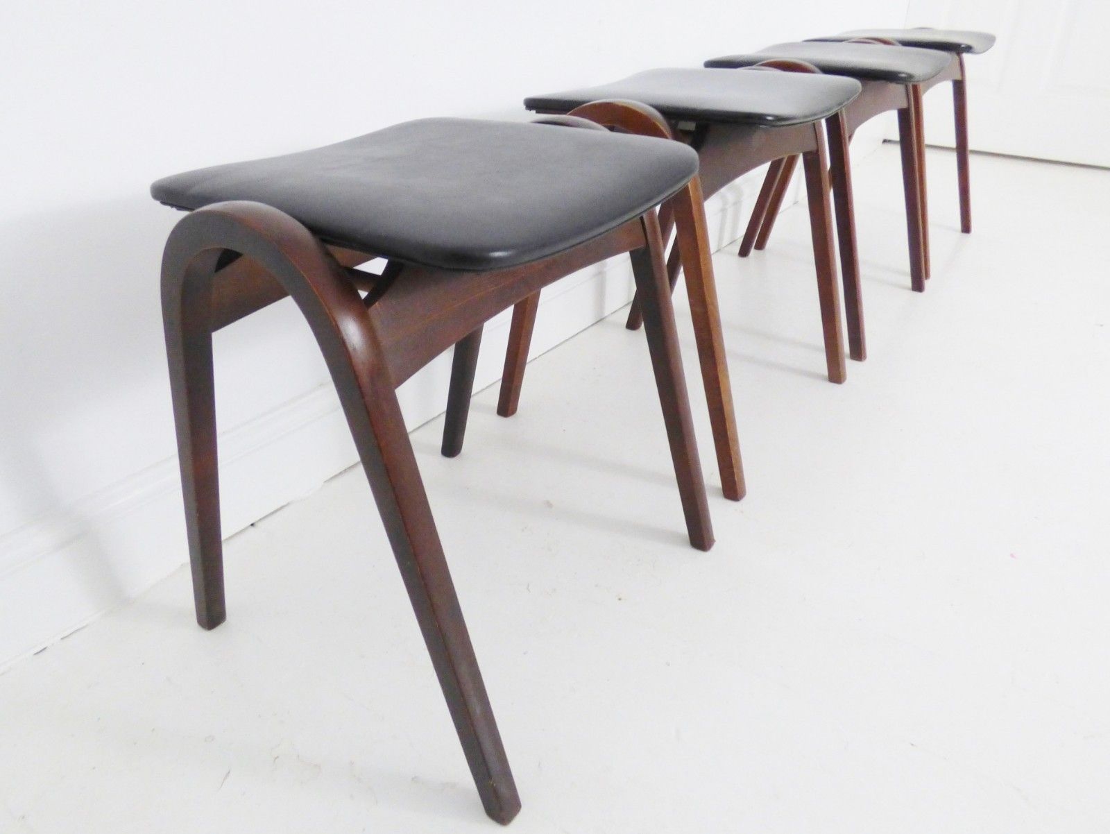 Stunning Set Of 4 Vintage Isamu Kenmochi Stacking Stools Akita Mokko C1960 photo 1145.0