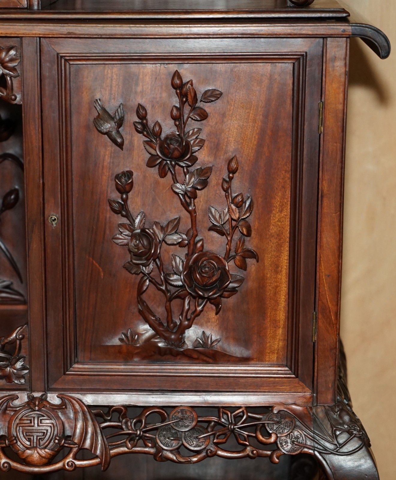 photo vinterior Sublime Antique Chinese Circa 1900 Pagoda Top Display Case Bookcase Cabinet