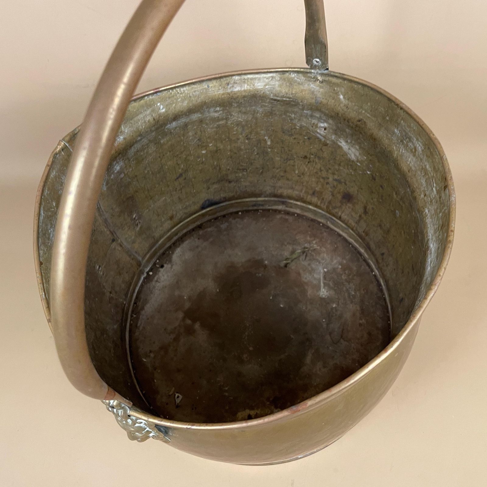 Antique Metal Gold Brass Coal Bucket Handle Fireside Fire Side Scuttle Log Helmet Farmhouse Cottage Aged Patina Vintage Fireplace Lion Faces photo vintage