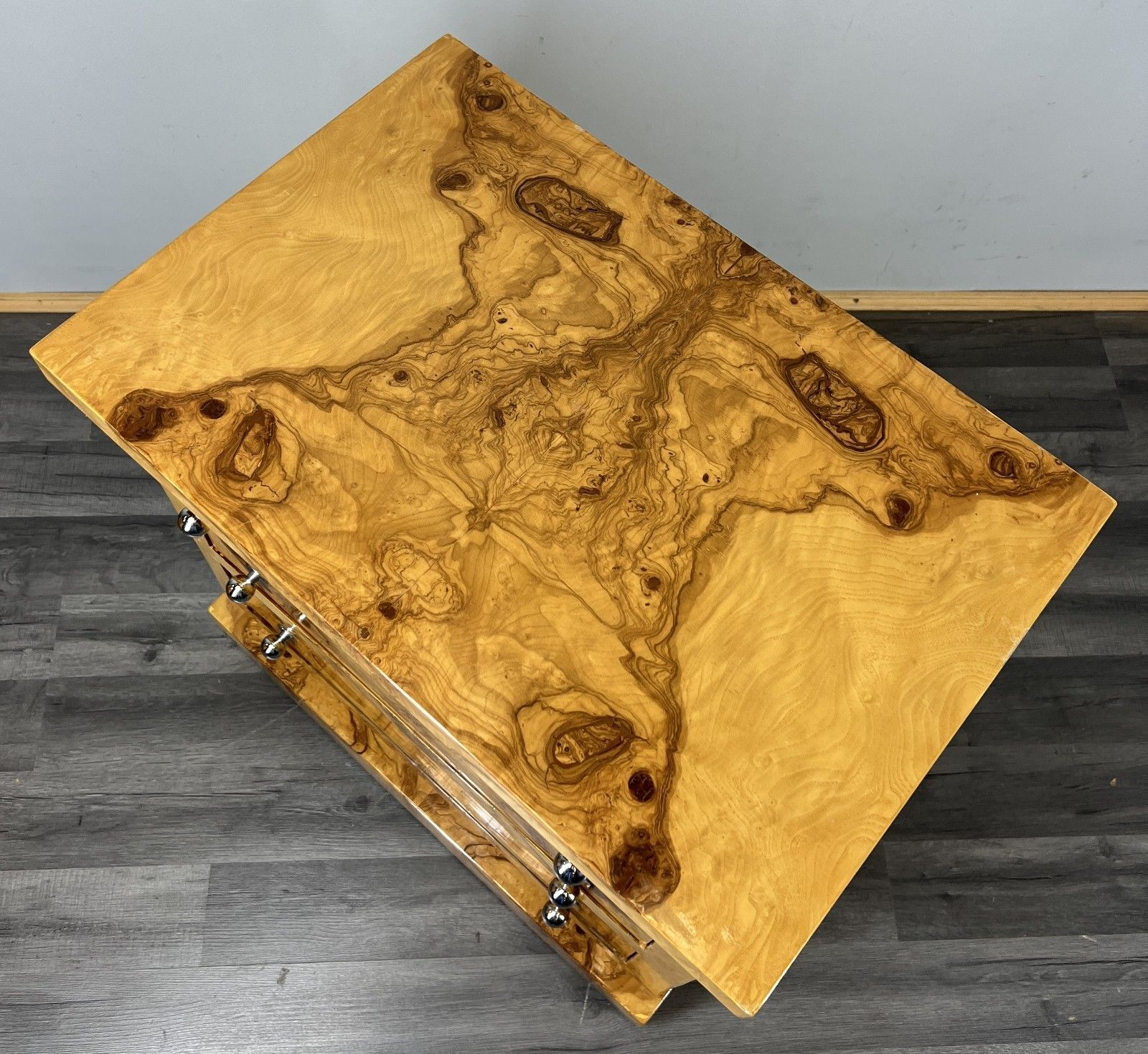 photo vinterior Pair Of French Bedside Tables  Night Tables  Art Deco Burr  Lot 4233
