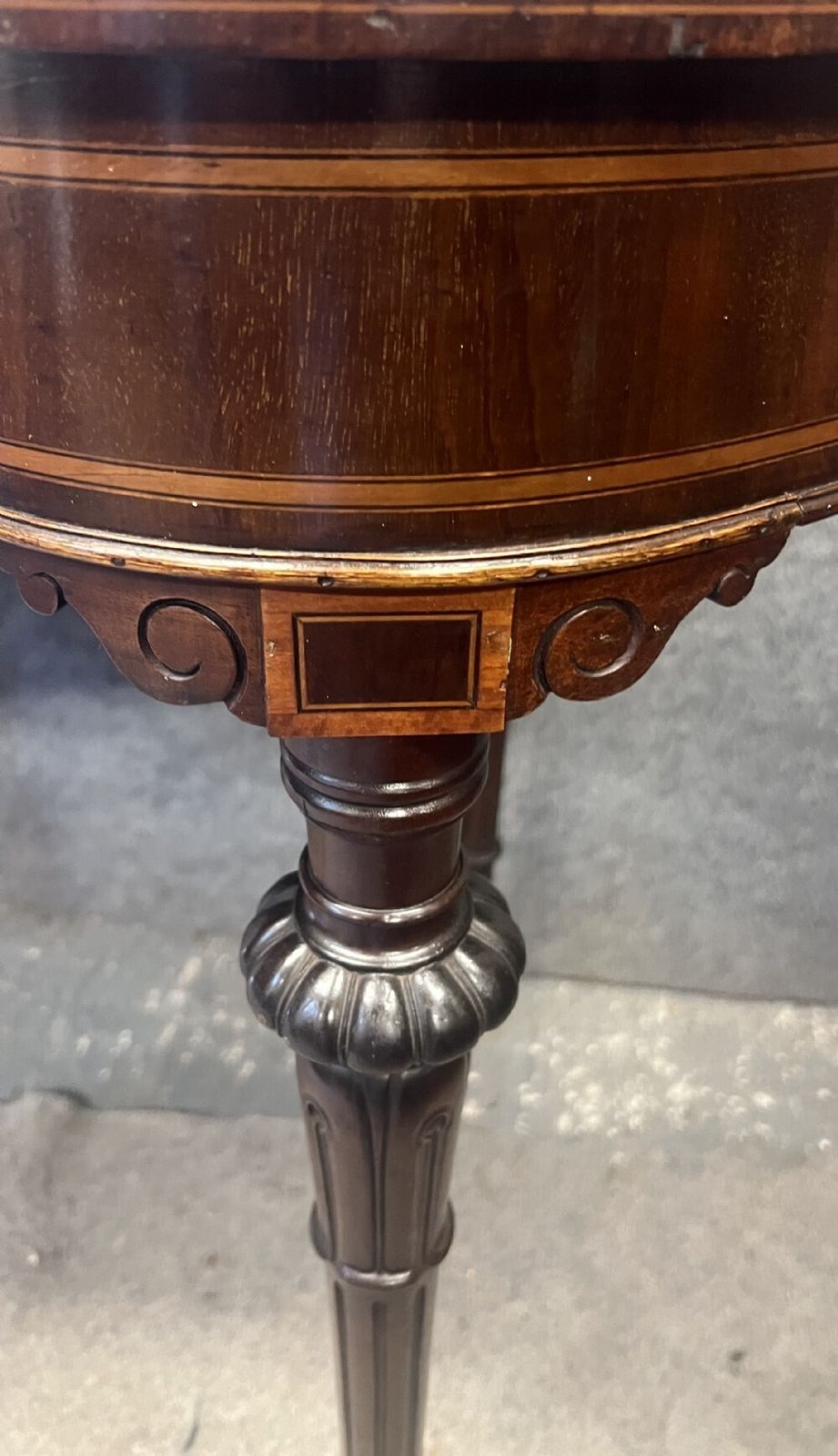 Furniture Edwardian Inlaid Kidney Shaped Writing Table photo