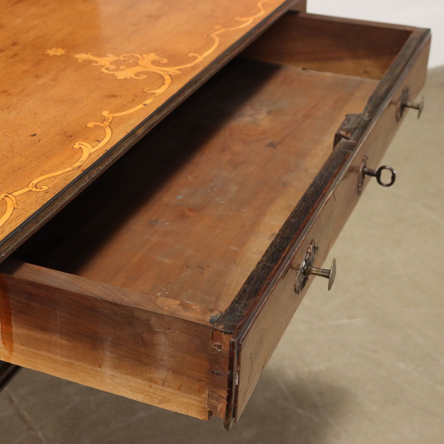 photo furniture Baroque Writing Desk Lombardy Second Quarter Of The XVIII Century