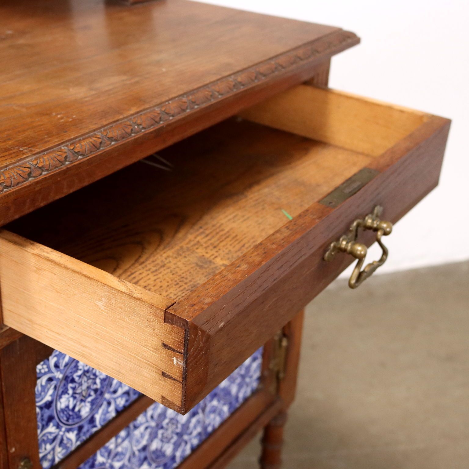 Showcase Art Nouveau Oak 2 Drawers Italy XX Century photo 790.0