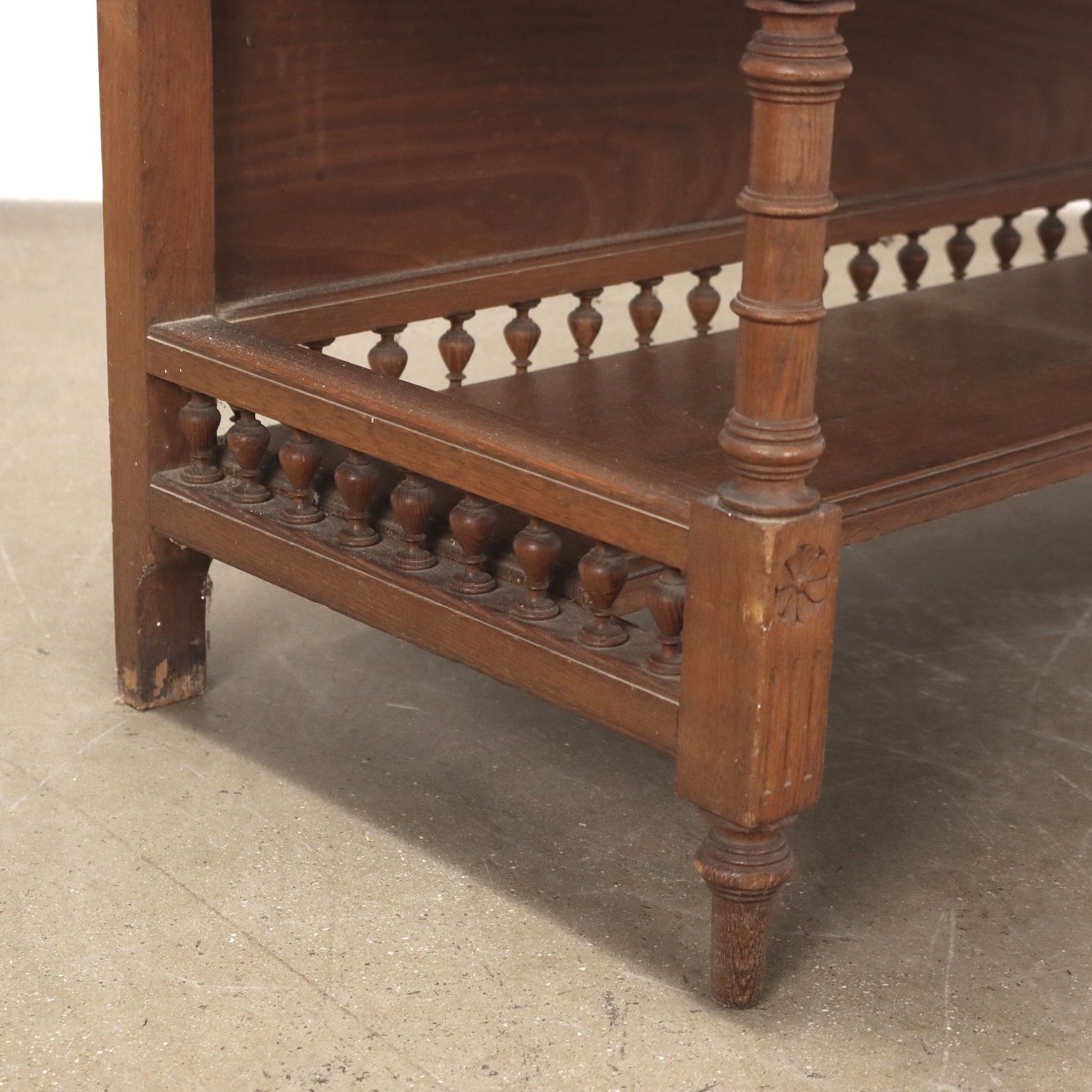 photo furniture Showcase Art Nouveau Oak 2 Drawers Italy XX Century