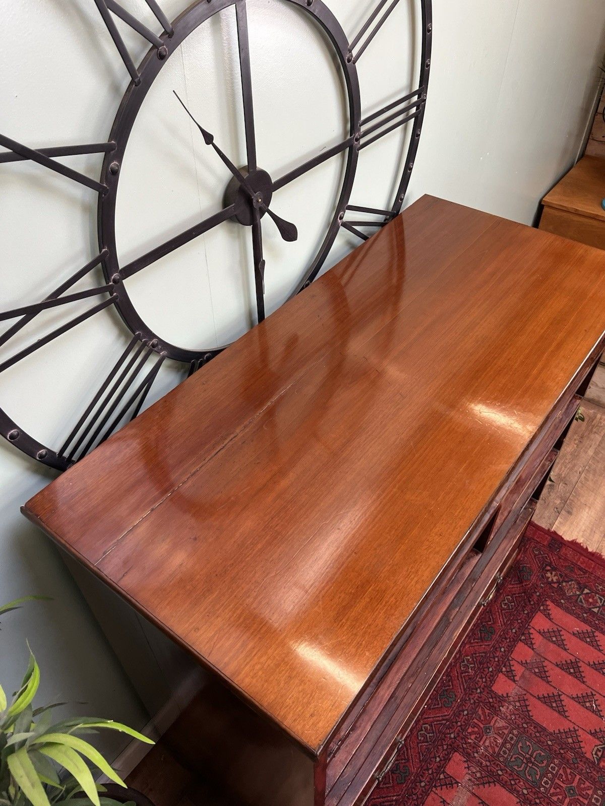 photo for sale Superior Quality Antique Georgian Solid Mahogany Graduated Chest Of Drawers